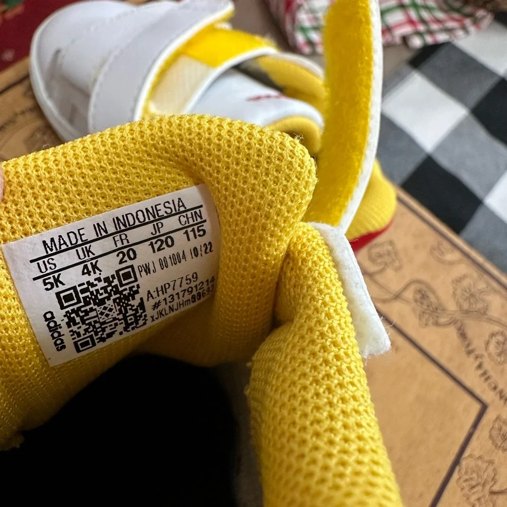 Adidas Kids White and Yellow Mickey Mouse Sneakers - Picture 10 of 16